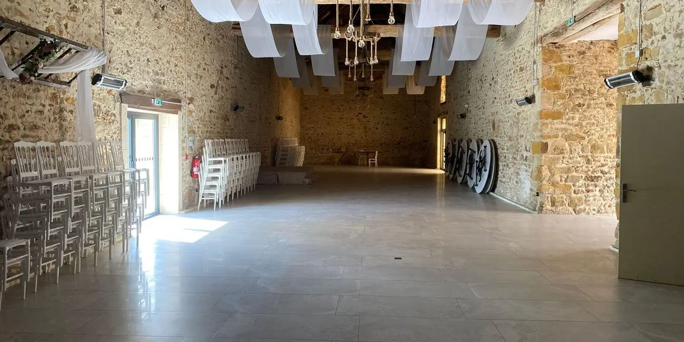 Domaine de Mauperthuis, Seine-et-Marne, 50 couchages