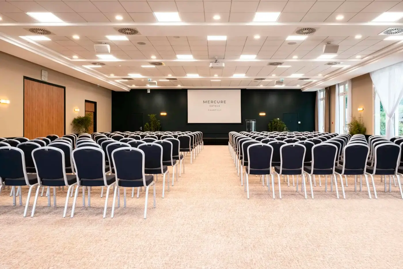 Mercure Chantilly Resort & Conventions, Oise, 400 couchages