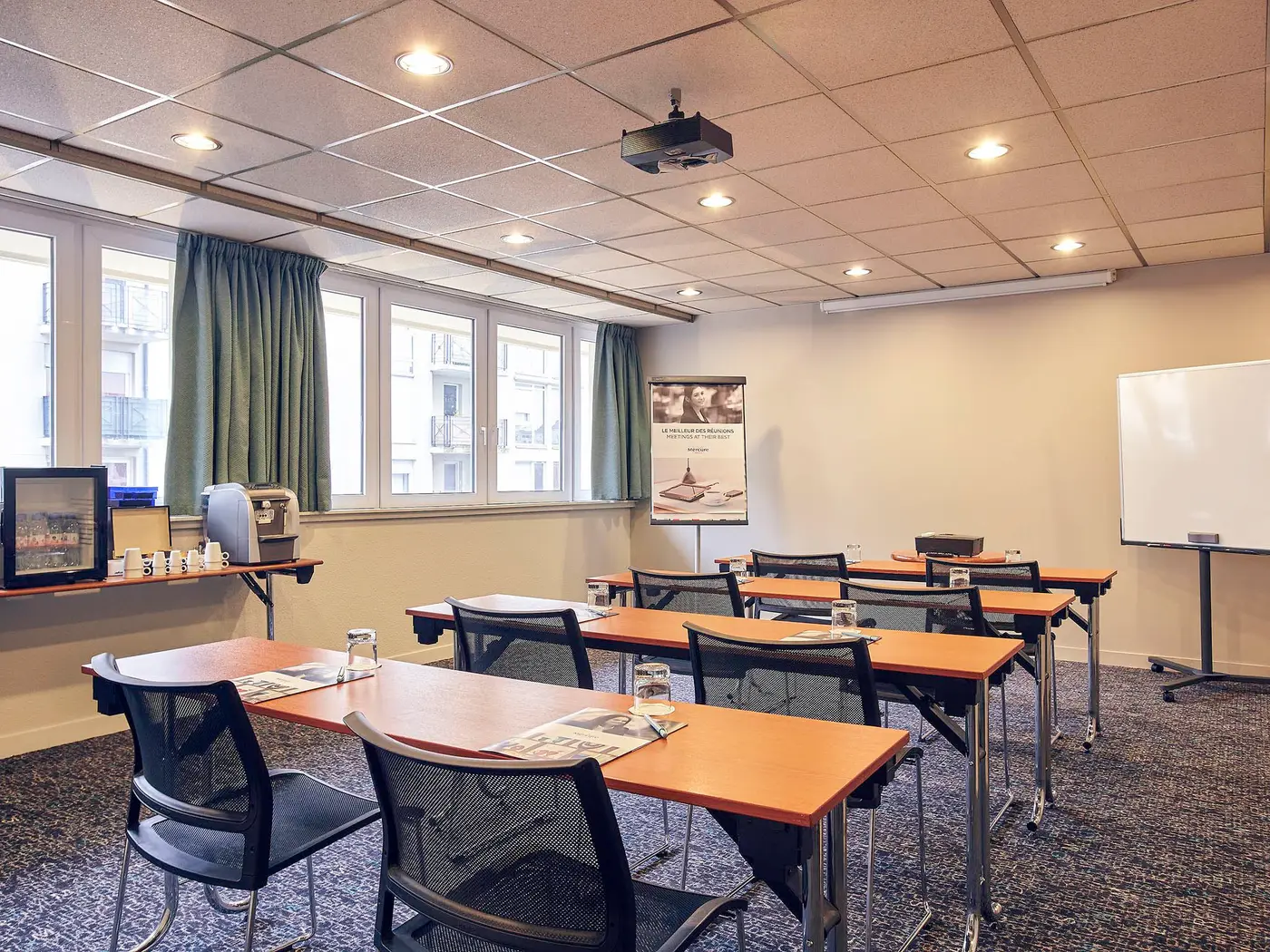Mercure Marne la Vallee Bussy Saint Georges, Seine-et-Marne, 174 couchages