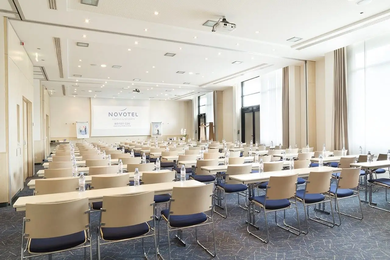 Novotel Convention & Spa Paris Roissy CDG, Val-d'Oise, 590 couchages